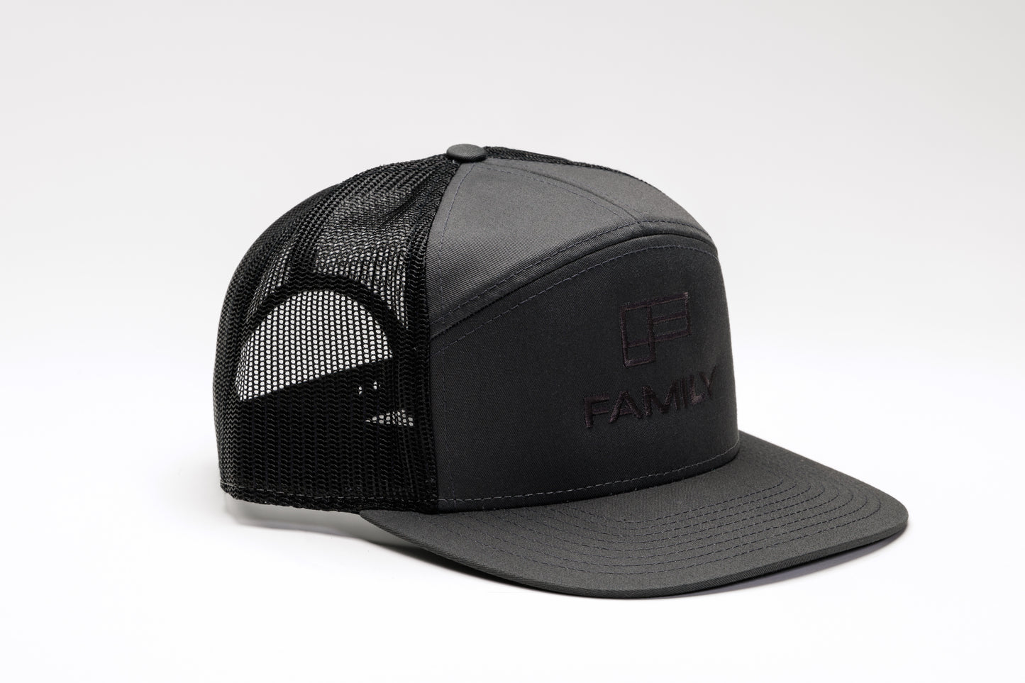 Family Seven-Panel Trucker - Grey/Black