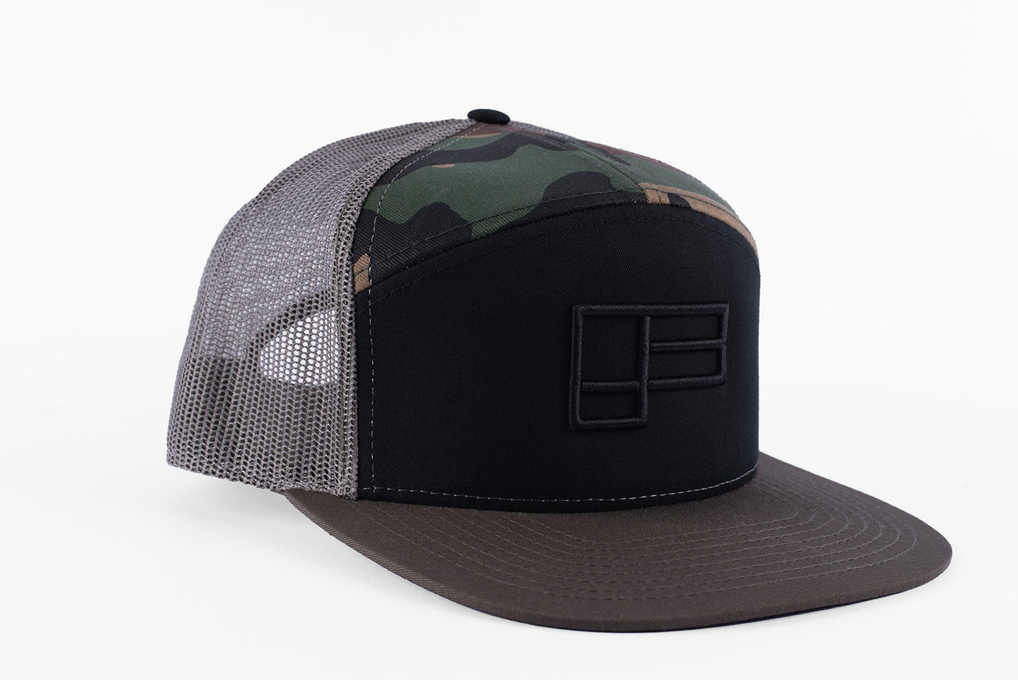 Family Seven-Panel Trucker - Camo/Black